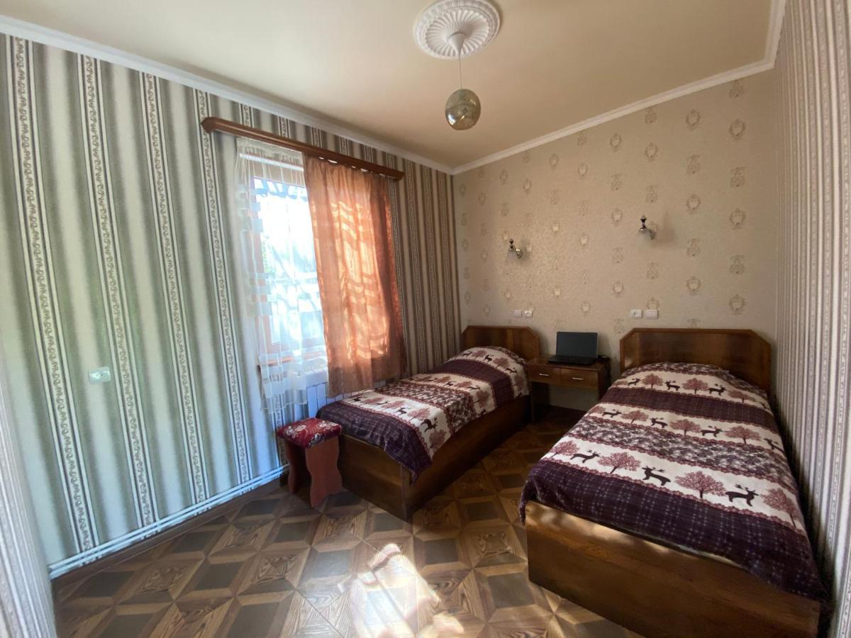 Aghasu Tun B&B Odzun 外观 照片